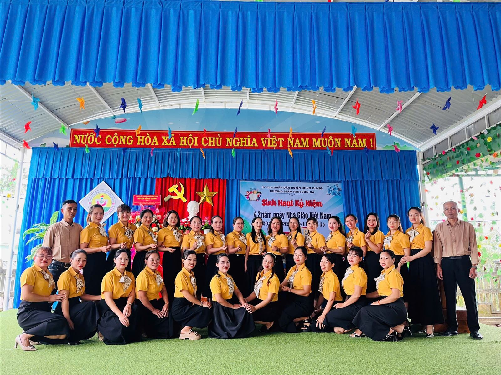 Đội ngũ Giáo viên