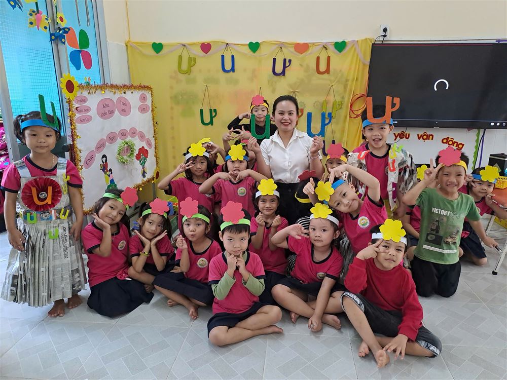 Hoạt động LQCC - Độ tuổi MG Lớn